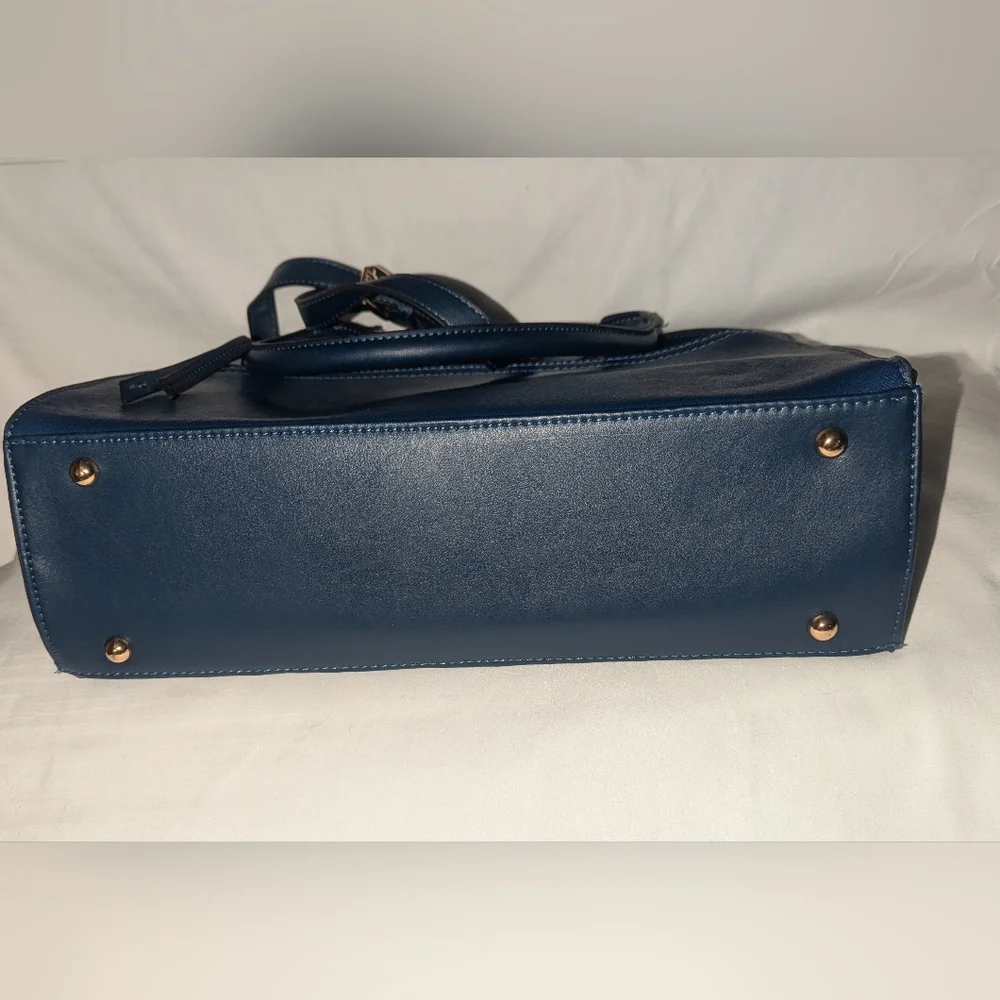 Adrienne Vittadini Faux Leather Navy Crossbody Bag Bag.